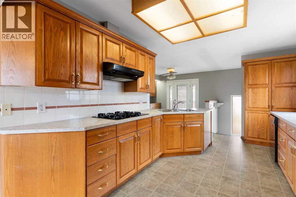 3228 Breen Crescent NW, Calgary, Alberta  T2L 3S7 - Photo 9 - A2306893