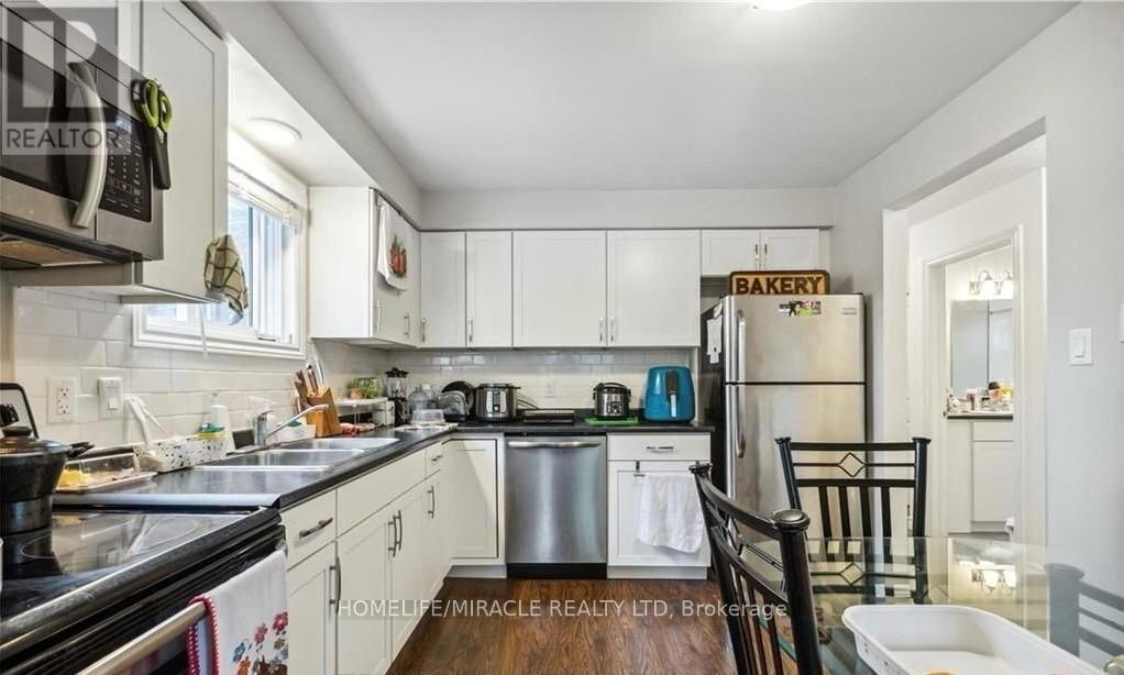 2 - 262 Patricia Avenue, Kitchener, Ontario  N2M 1J9 - Photo 10 - X13074612