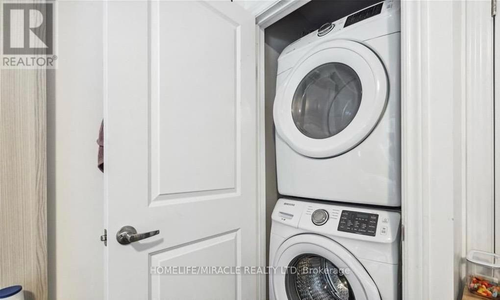 2 - 262 Patricia Avenue, Kitchener, Ontario  N2M 1J9 - Photo 11 - X13074612