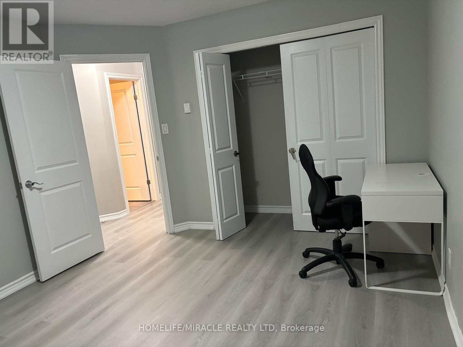 2 - 262 Patricia Avenue, Kitchener, Ontario  N2M 1J9 - Photo 22 - X13074612
