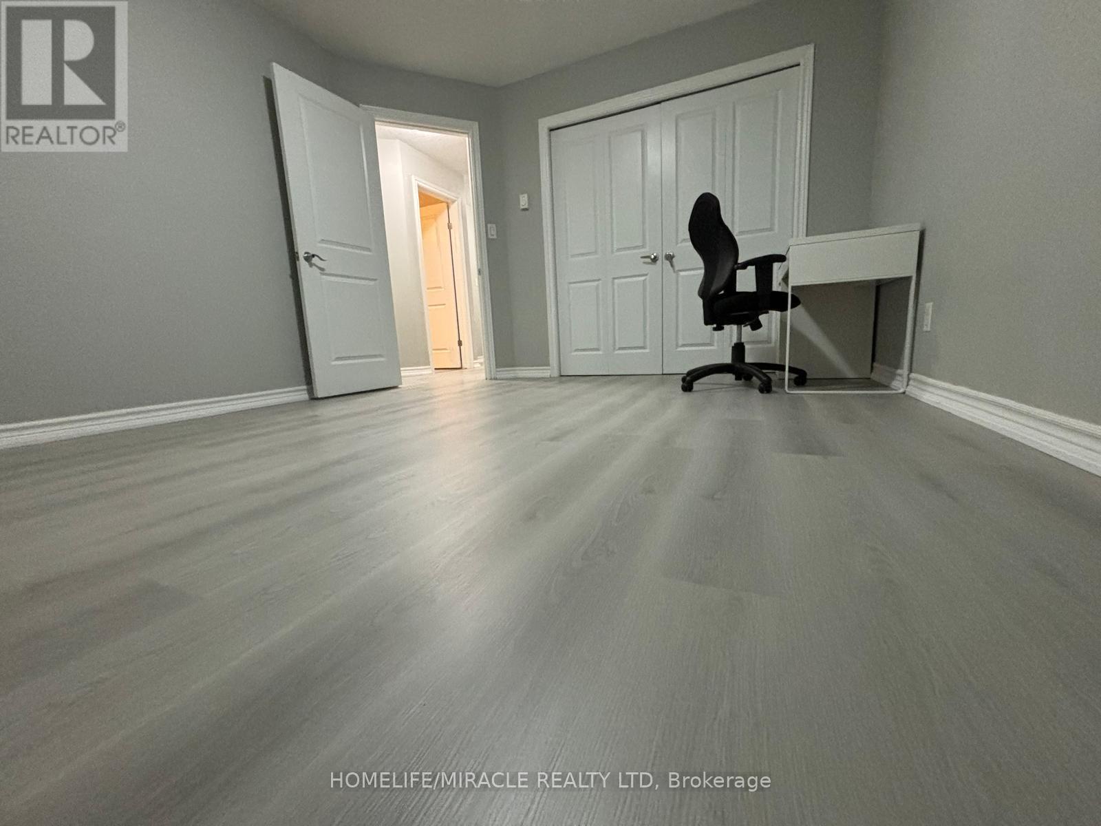 2 - 262 Patricia Avenue, Kitchener, Ontario  N2M 1J9 - Photo 25 - X13074612