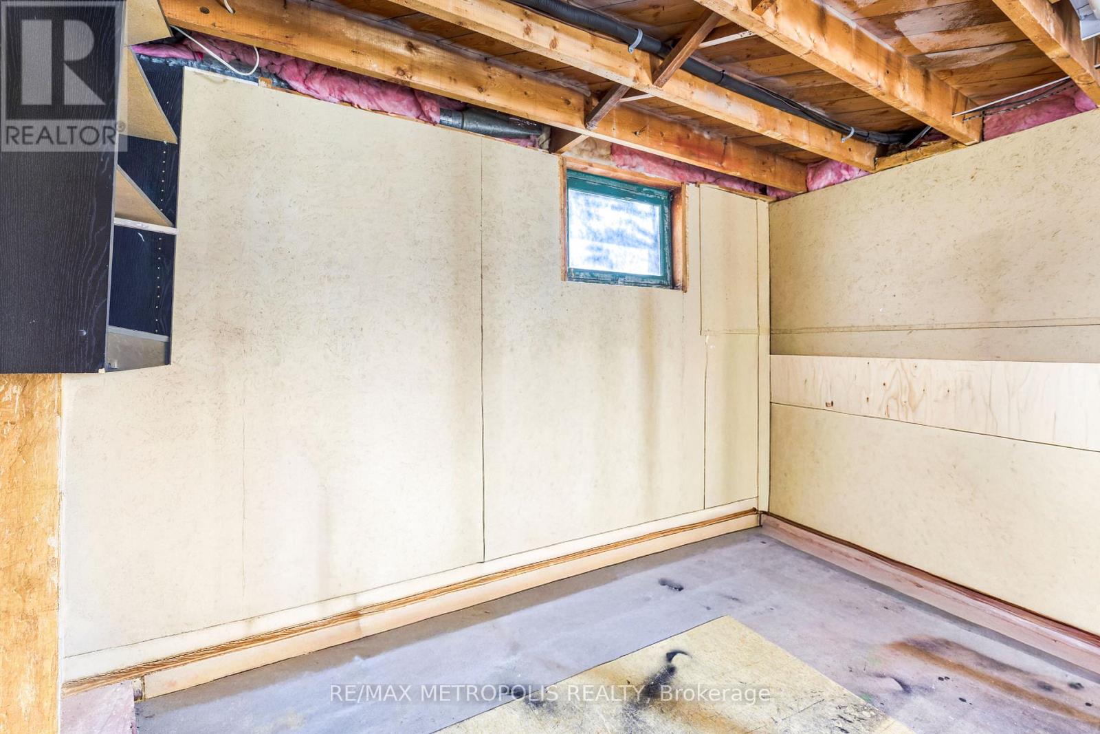 711 Michigan Avenue, Point Edward, Ontario  N7V 1G9 - Photo 26 - X13074624