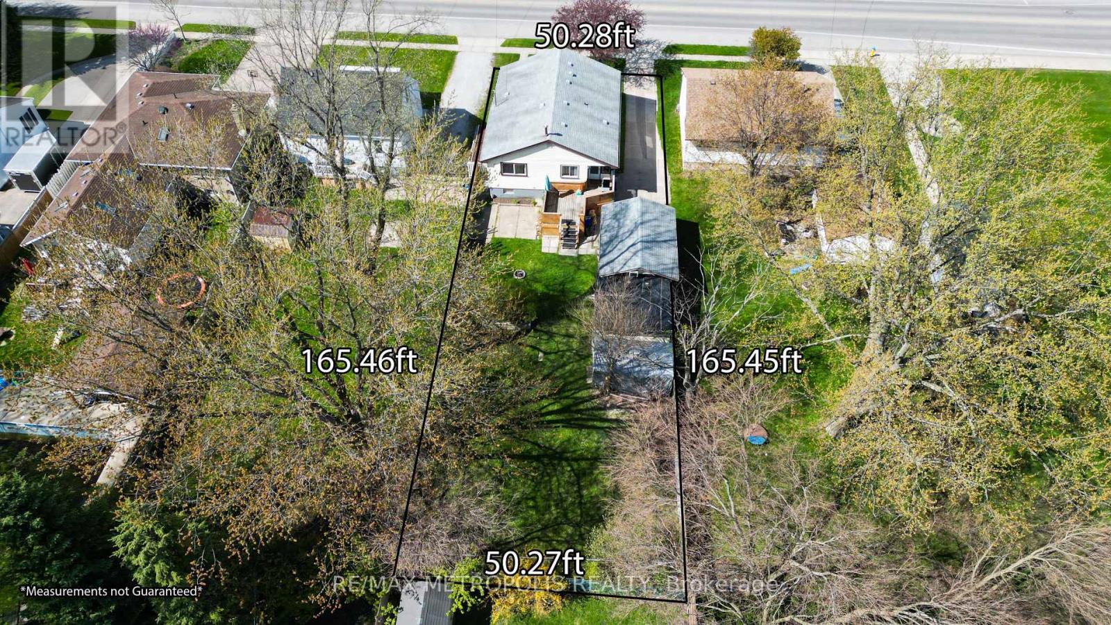 711 Michigan Avenue, Point Edward, Ontario  N7V 1G9 - Photo 39 - X13074624
