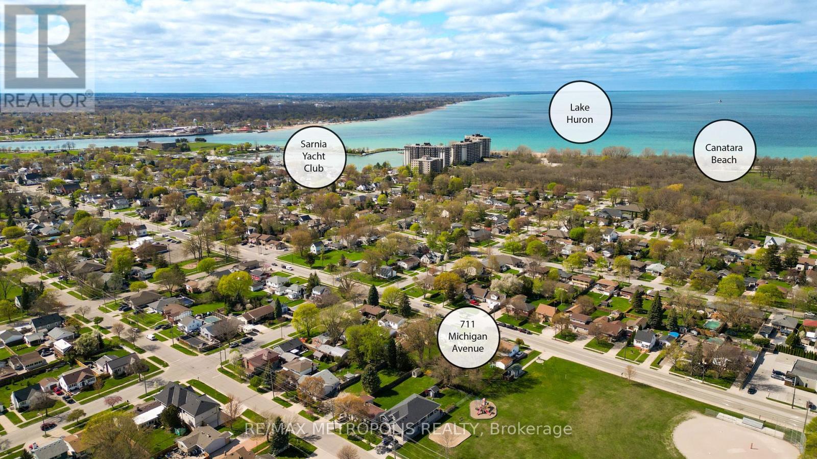 711 Michigan Avenue, Point Edward, Ontario  N7V 1G9 - Photo 41 - X13074624
