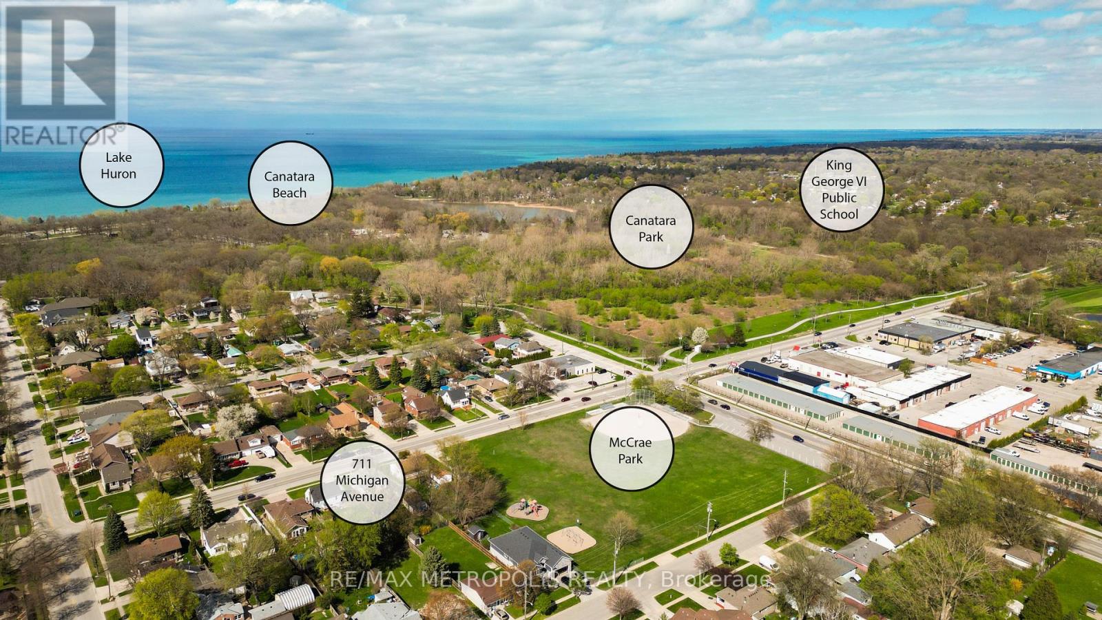 711 Michigan Avenue, Point Edward, Ontario  N7V 1G9 - Photo 42 - X13074624