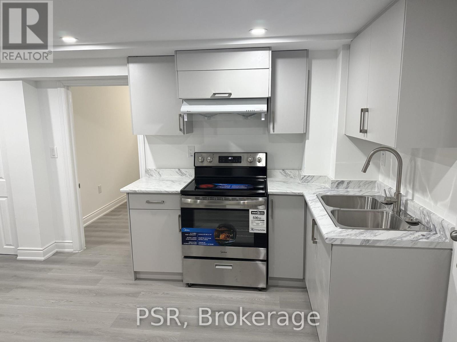 24 Skelmore #lower Crescent, Toronto, Ontario  M3A 2G8 - Photo 11 - C13050666