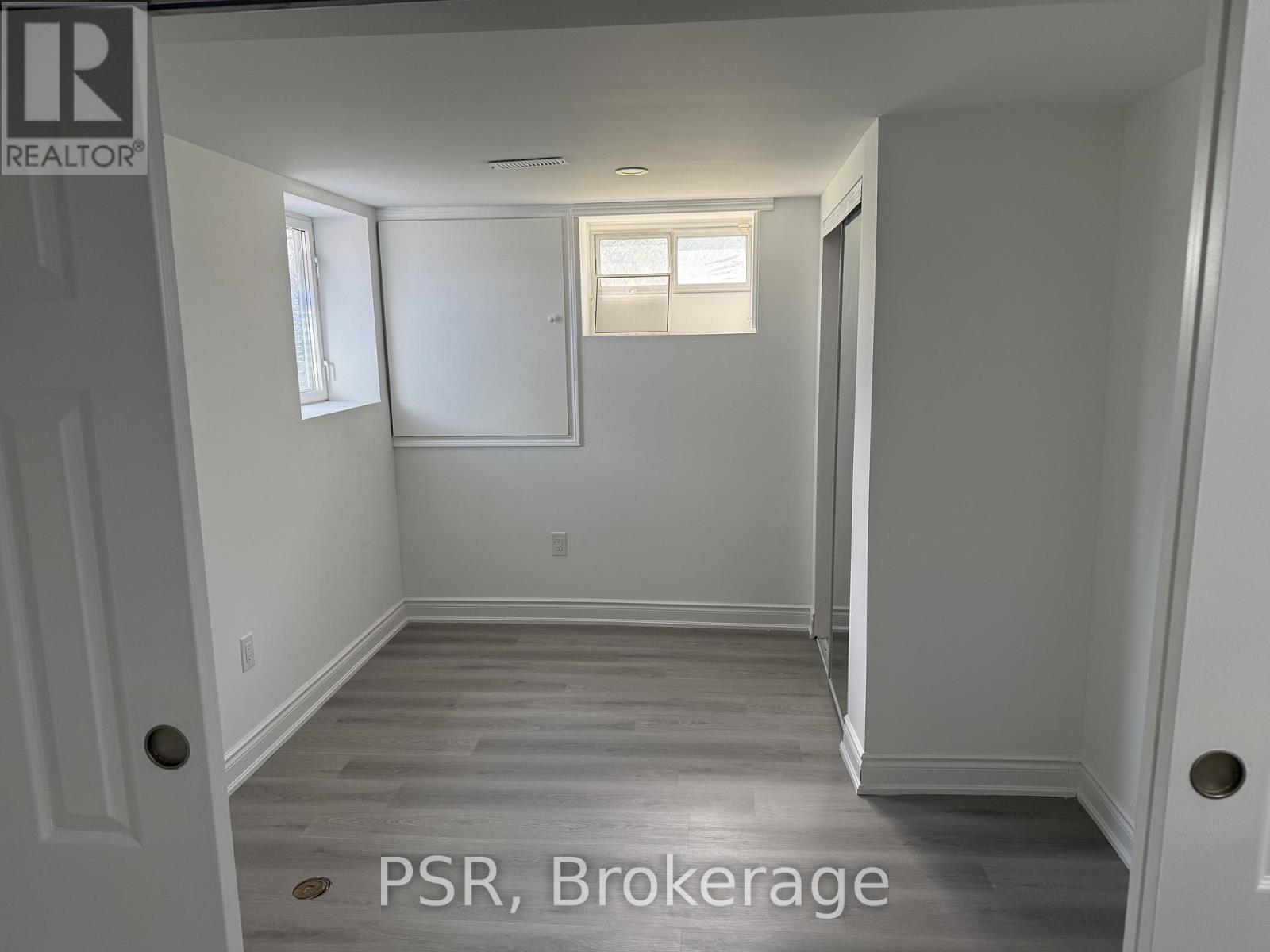 24 Skelmore #lower Crescent, Toronto, Ontario  M3A 2G8 - Photo 3 - C13050666