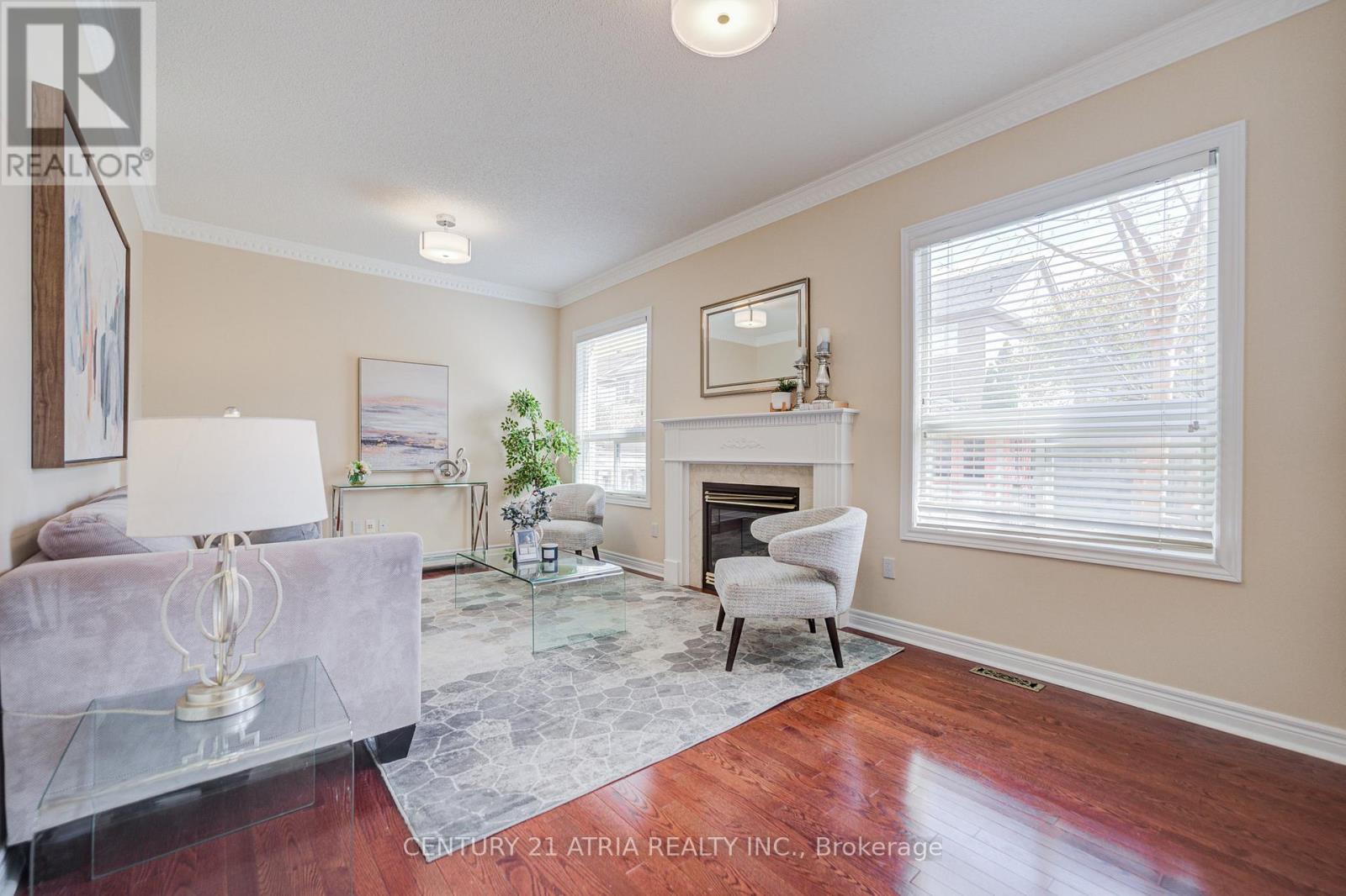307 Castlemore Avenue, Markham, Ontario  L6C 2W8 - Photo 12 - N13068816
