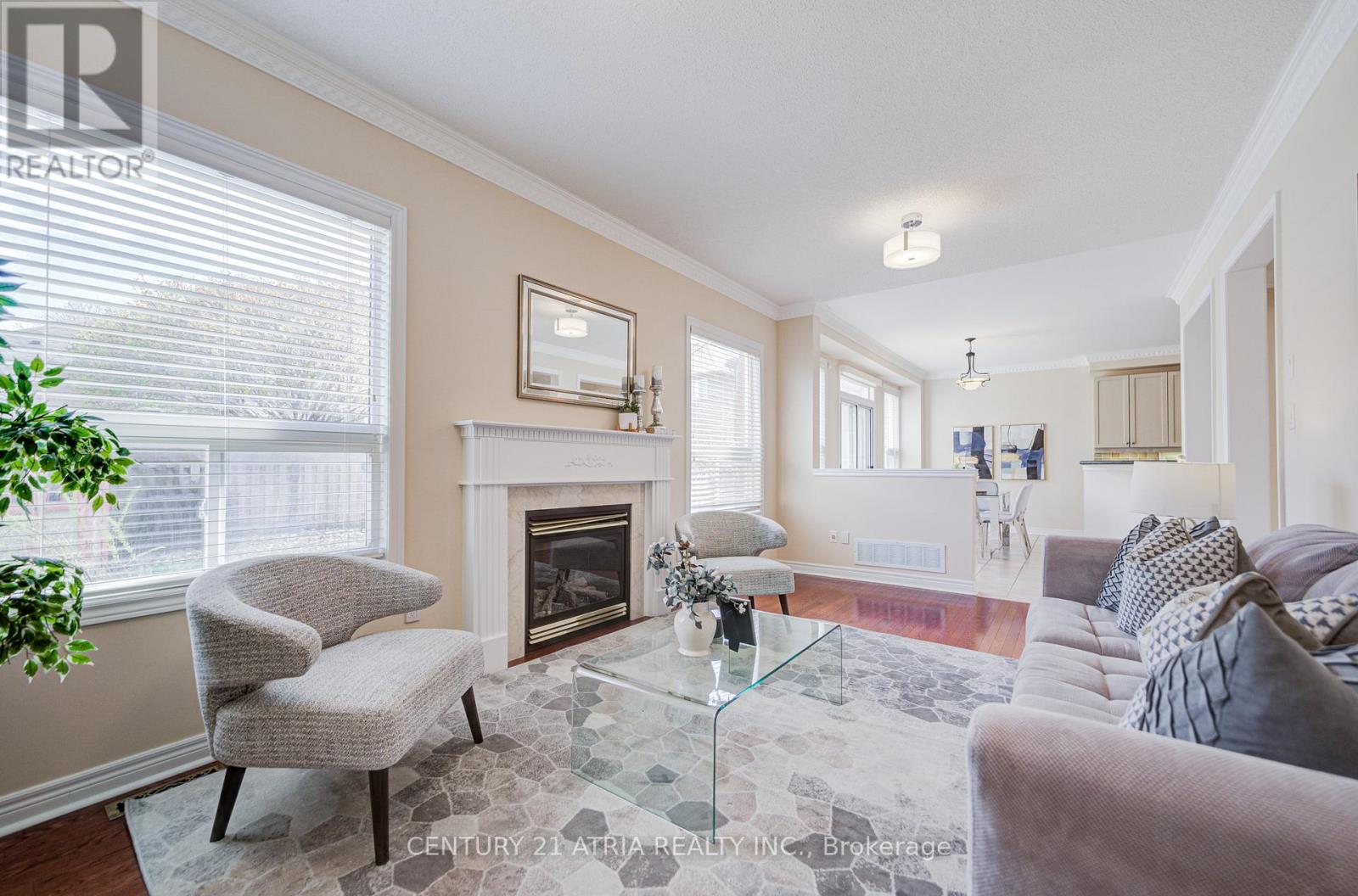 307 Castlemore Avenue, Markham, Ontario  L6C 2W8 - Photo 15 - N13068816