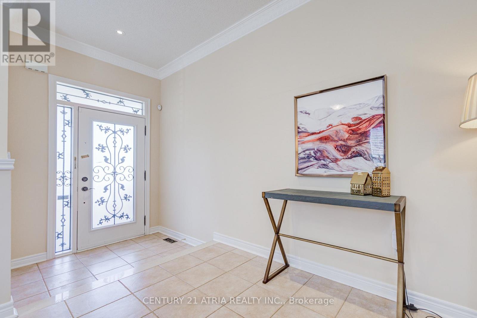 307 Castlemore Avenue, Markham, Ontario  L6C 2W8 - Photo 4 - N13068816