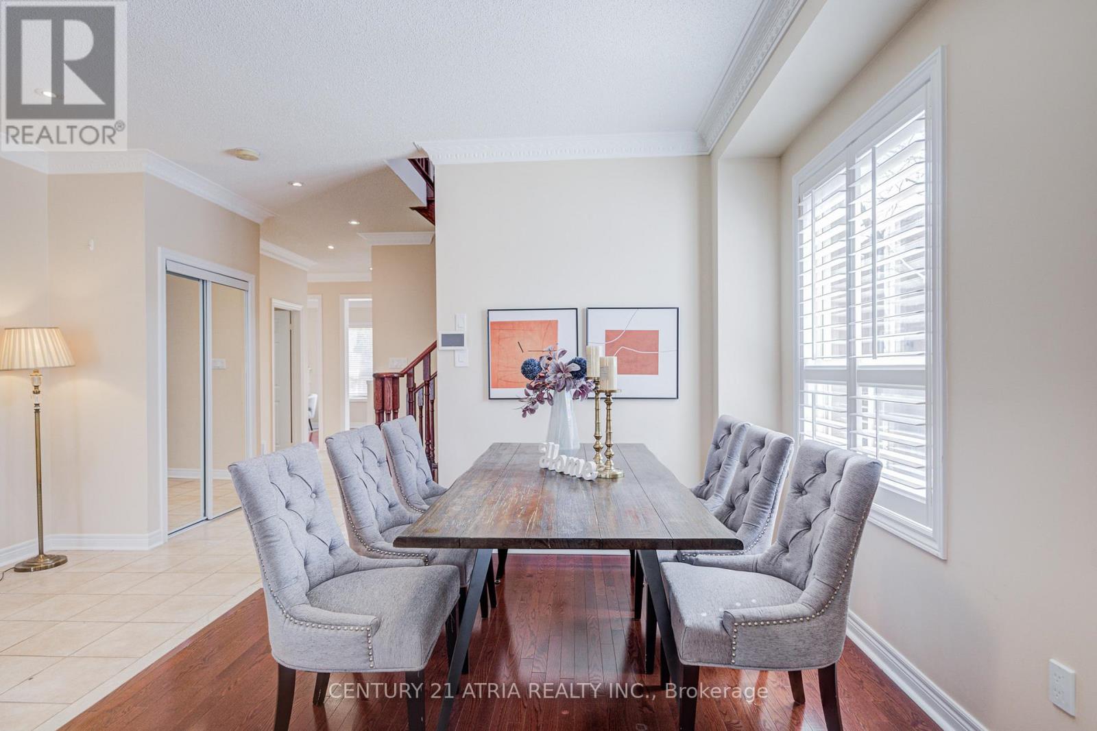 307 Castlemore Avenue, Markham, Ontario  L6C 2W8 - Photo 7 - N13068816