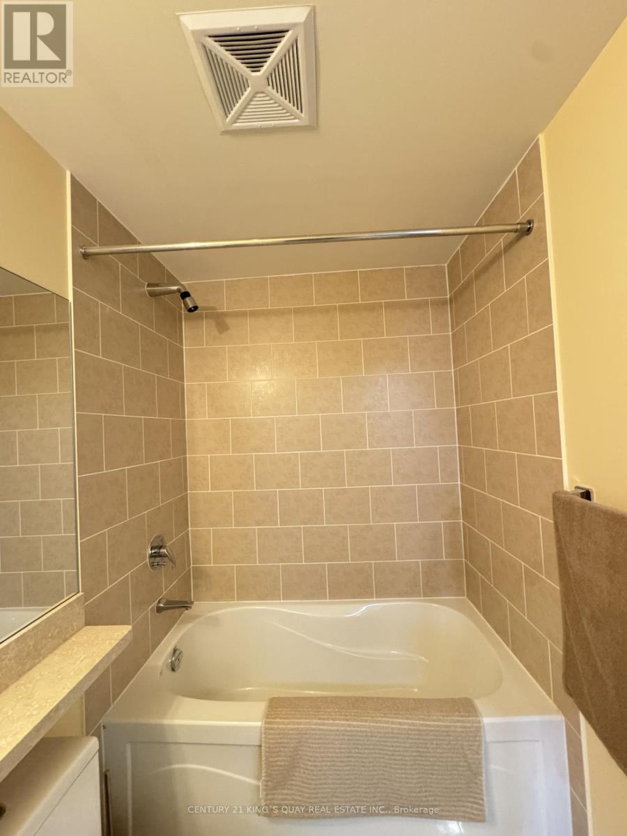 208 - 57 Upper Duke Crescent, Markham, Ontario  L6G 0B9 - Photo 9 - N13072082