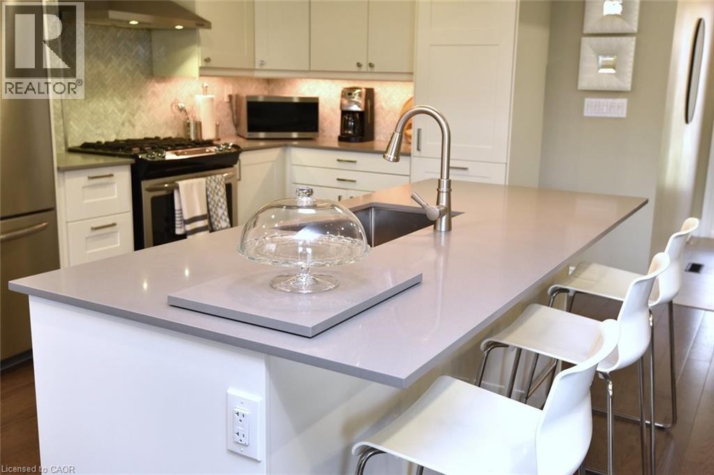477 Woodview Road Unit# 1, Burlington, Ontario  L7N 2Z9 - Photo 11 - 40826175