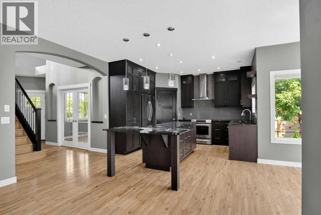 220 Sunterra Ridge Place, Cochrane, Alberta  T4C 1W1 - Photo 8 - A2306417