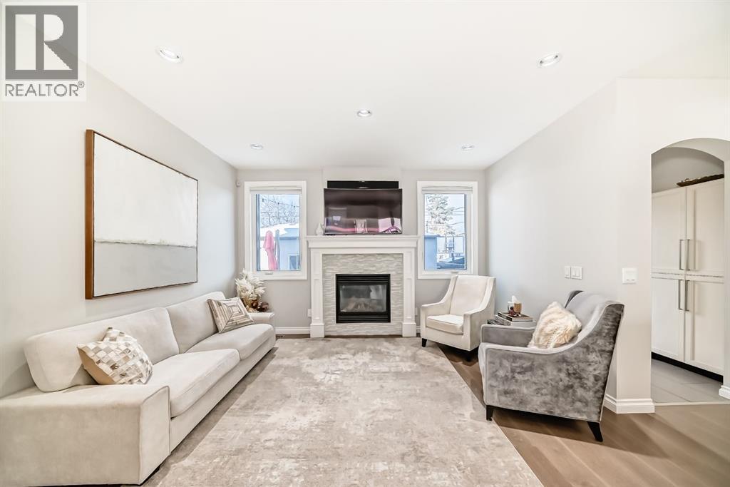 4627 83 Street NW, Calgary, Alberta  T3B 2R1 - Photo 18 - A2307324
