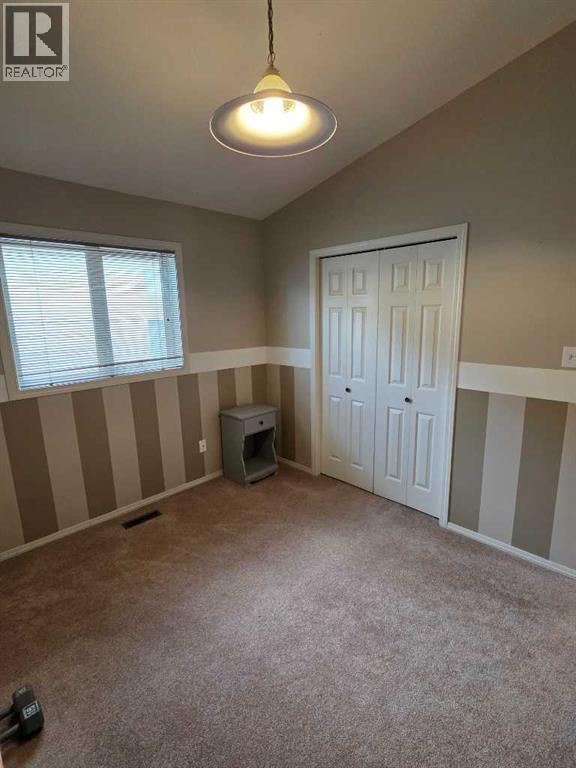4 St James Boulevard N, Lethbridge, Alberta  T1H 6M5 - Photo 11 - A2304770