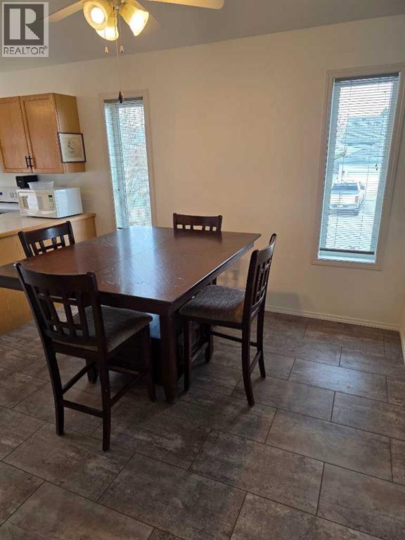 4 St James Boulevard N, Lethbridge, Alberta  T1H 6M5 - Photo 6 - A2304770
