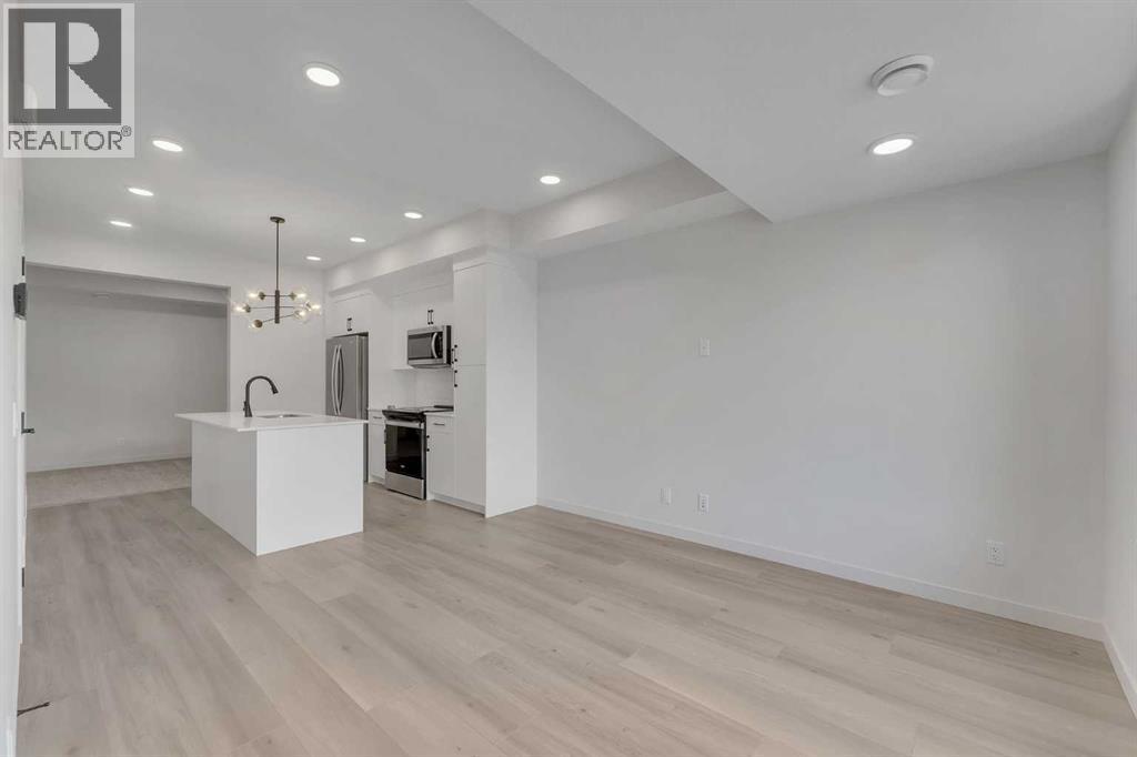 1000b, 826 Arbour Lake Road NW, Calgary, Alberta  T3G 4J2 - Photo 6 - A2303168