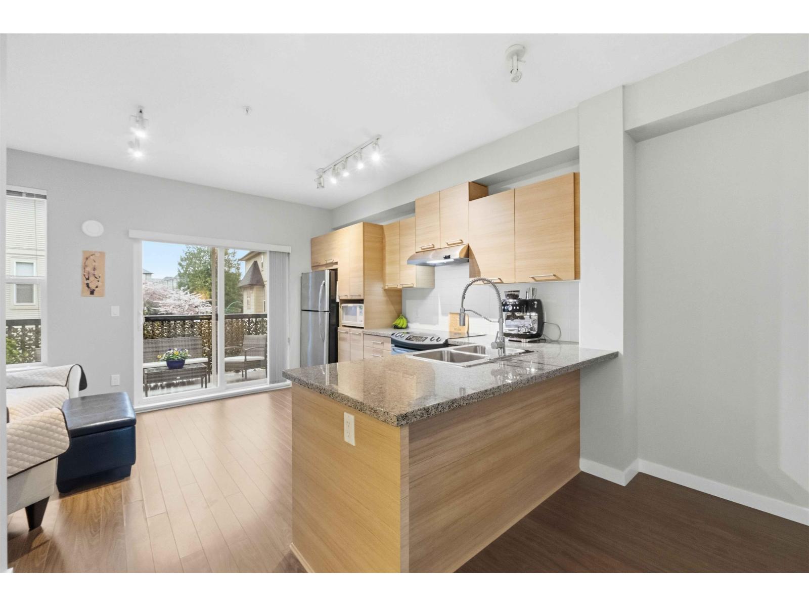 32 7938 209 Street, Langley, British Columbia  V2Y 0K1 - Photo 11 - R3118658