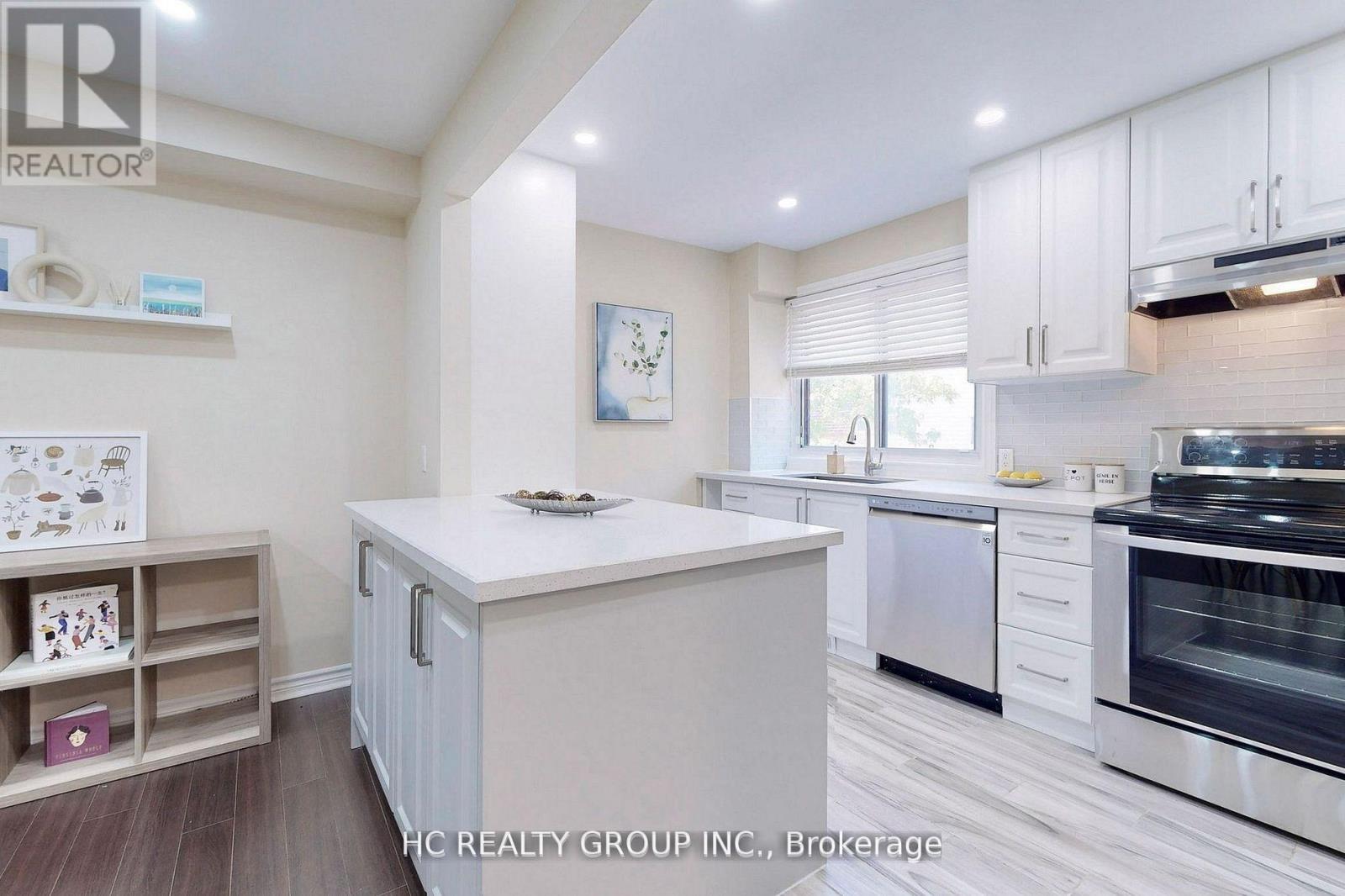 16 - 15 Huntingwood Drive, Toronto, Ontario  M1W 2L7 - Photo 10 - E13074666