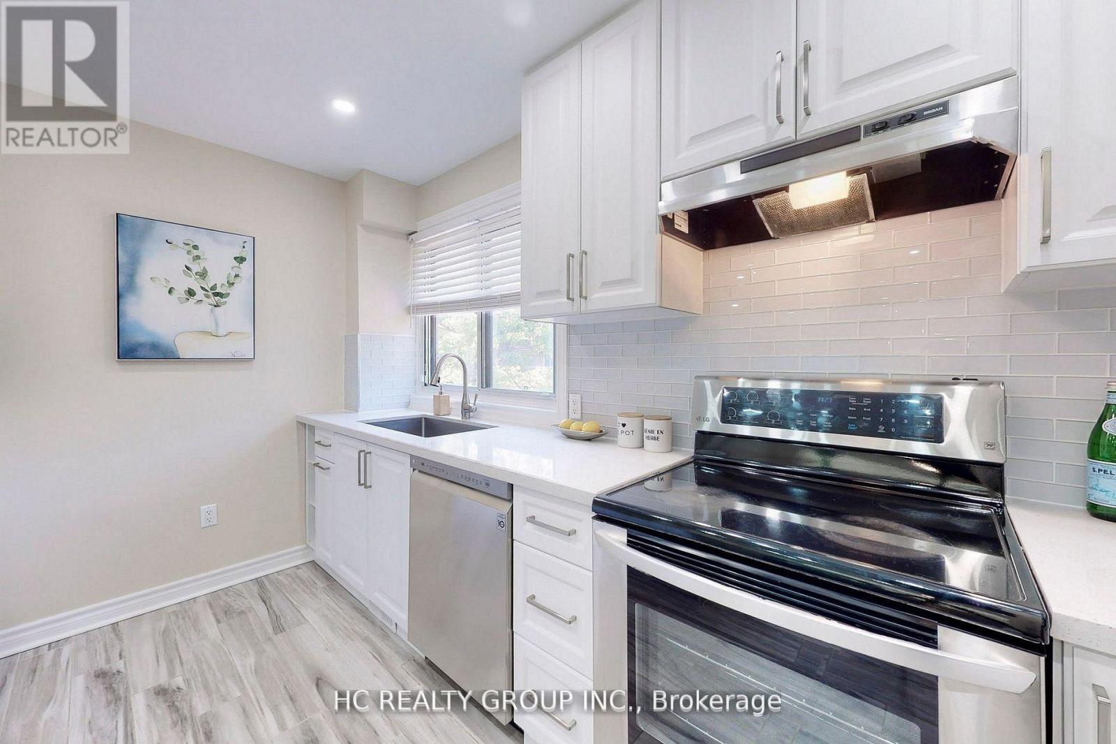 16 - 15 Huntingwood Drive, Toronto, Ontario  M1W 2L7 - Photo 11 - E13074666