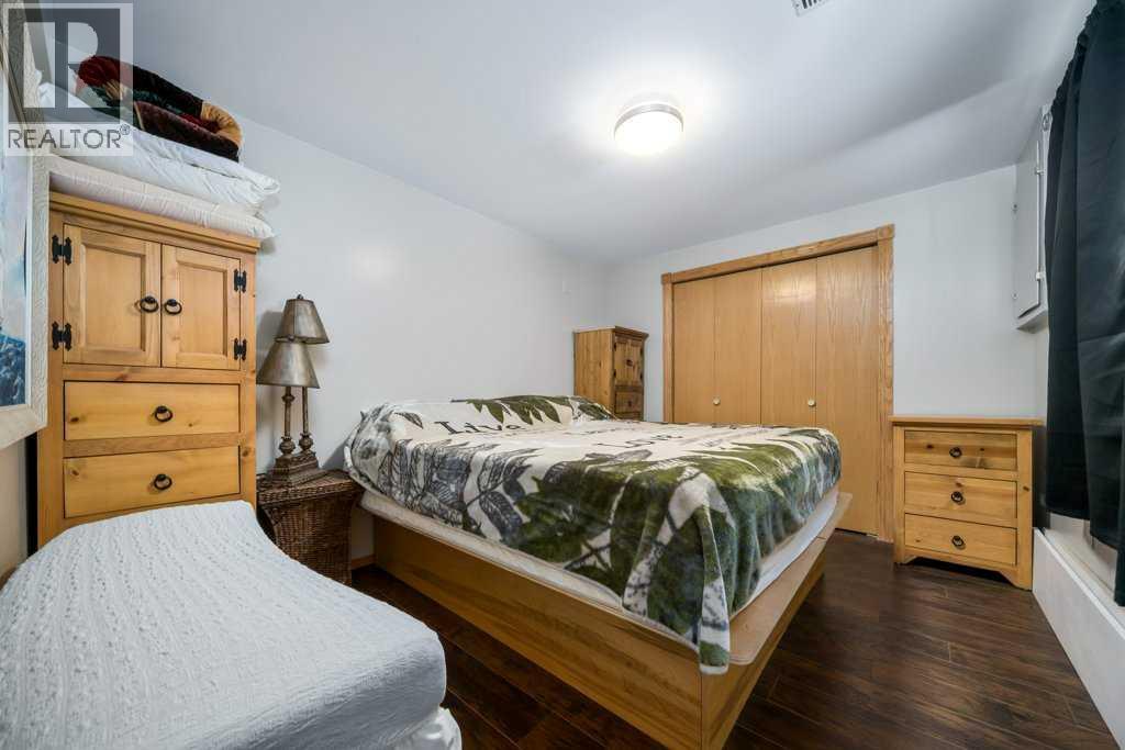 87 Park Meadows Lane SE, Medicine Hat, Alberta  T1B 4E3 - Photo 23 - A2289297