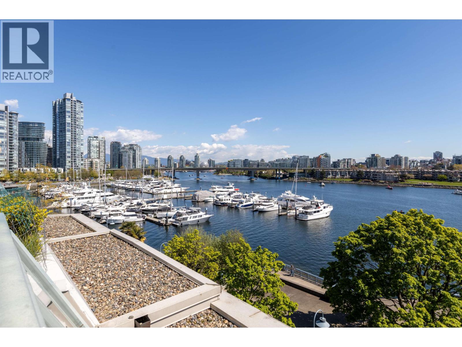 606 1288 MARINASIDE CRESCENT, vancouver, British Columbia