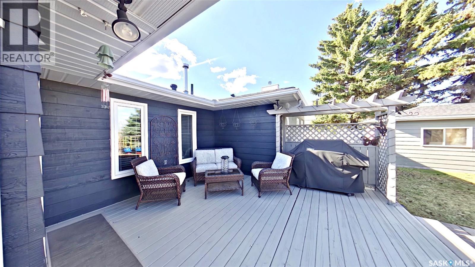 355 Russell Street, Stoughton, Saskatchewan  S0G 4T0 - Photo 35 - SK034666
