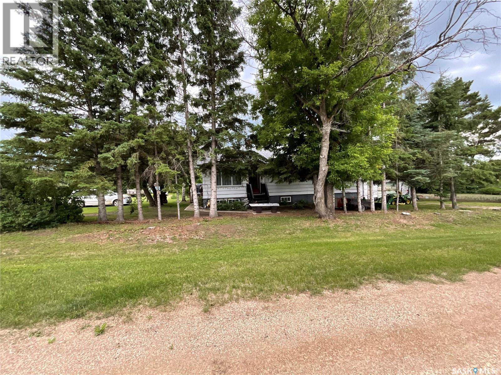 117 First Street, Invergordon Rm No. 430, Saskatchewan  S0K 4K0 - Photo 1 - SK034664