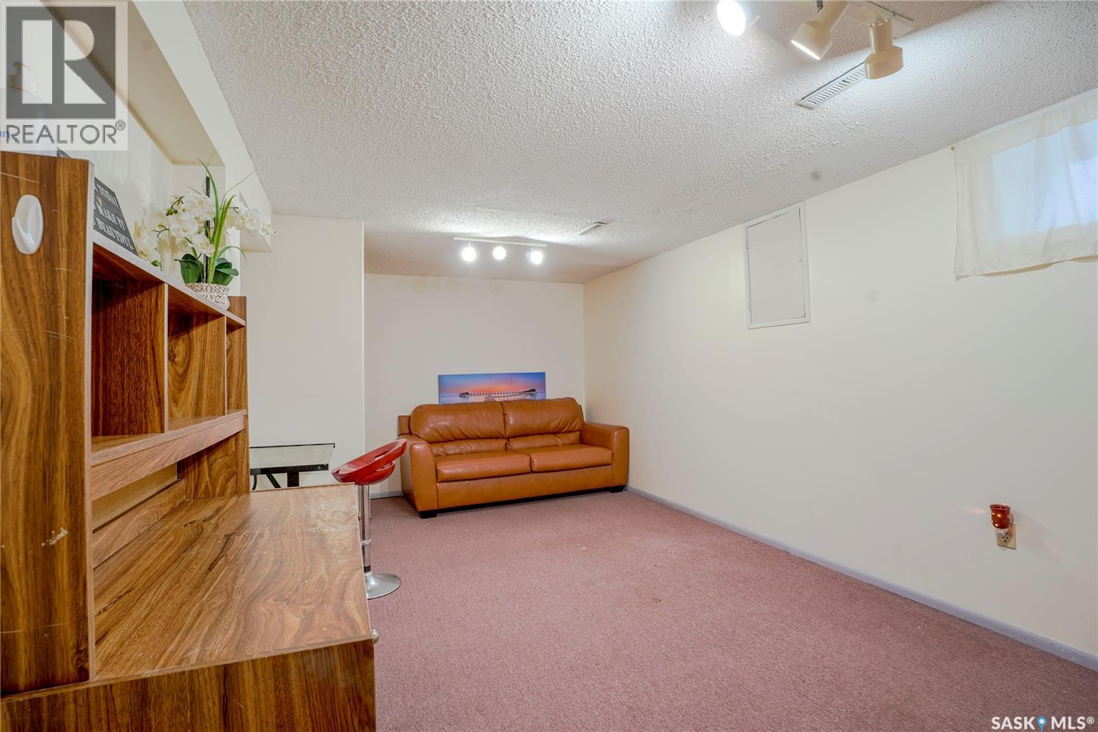1812 Grant Drive, Regina, Saskatchewan  S4S 4V4 - Photo 26 - SK034642