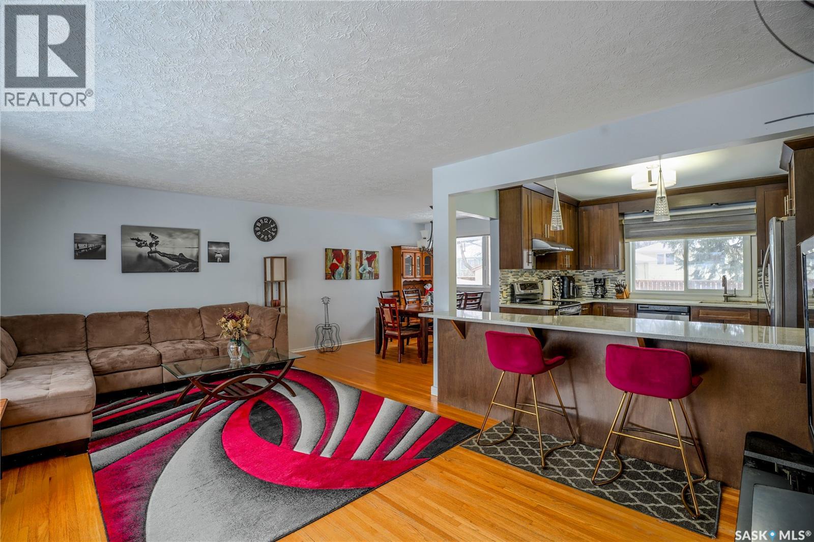 1812 Grant Drive, Regina, Saskatchewan  S4S 4V4 - Photo 5 - SK034642