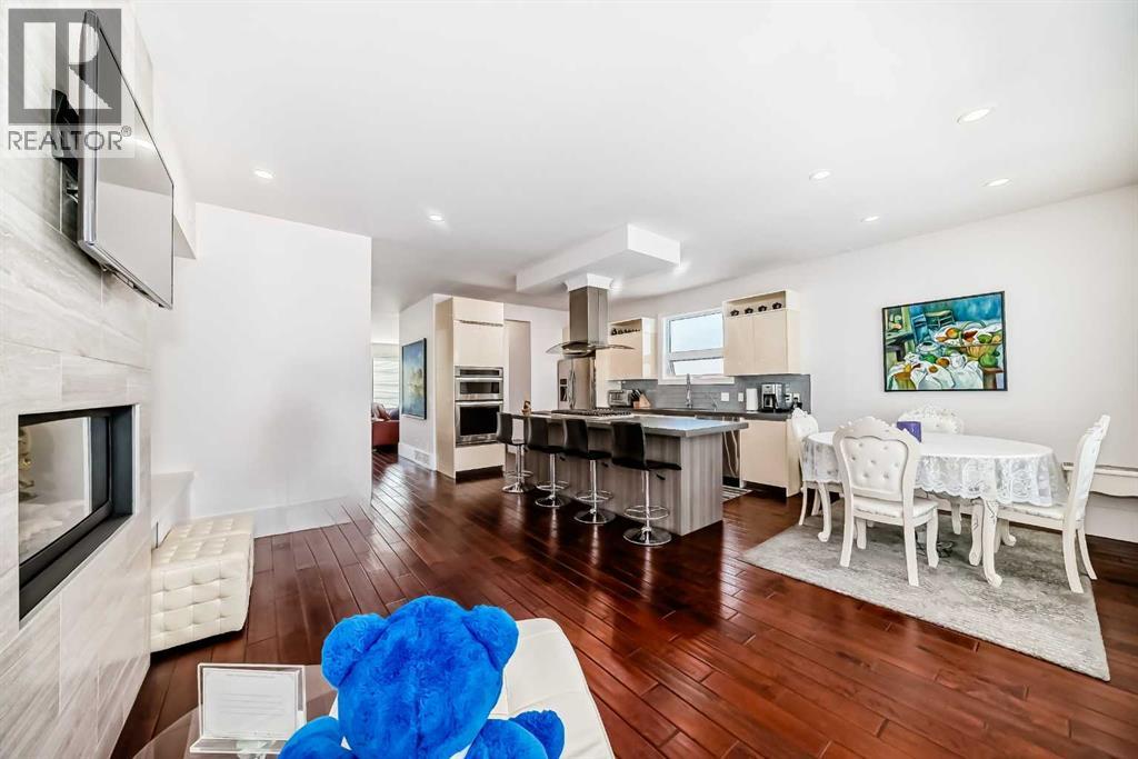 2412 28 Avenue SW, Calgary, Alberta  T2T 1K9 - Photo 13 - A2304120