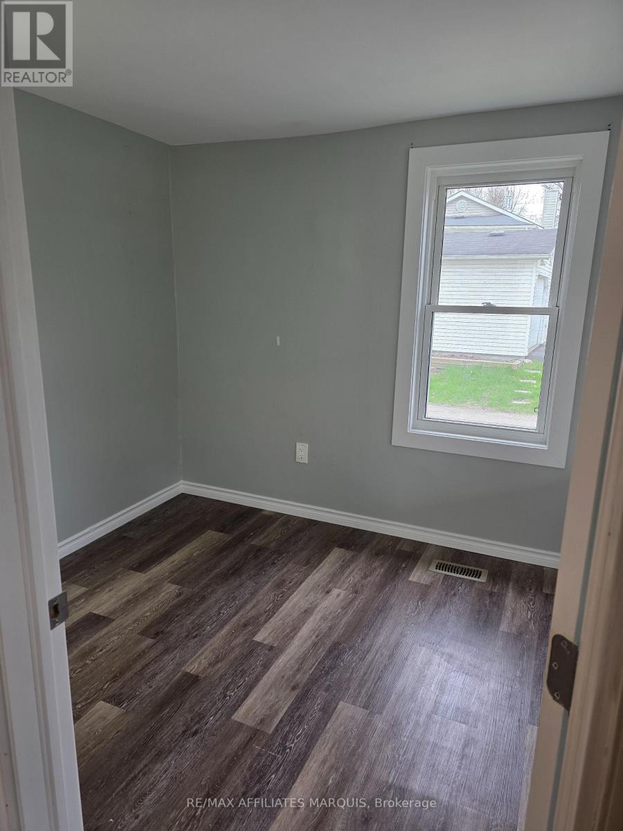 190 Ormond Street, Brockville, Ontario  K6V 2L3 - Photo 23 - X12991420