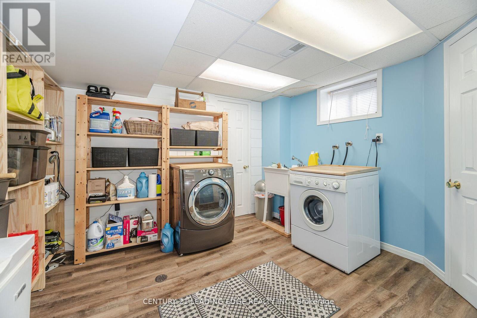 586 Curzon Avenue, Mississauga, Ontario  L5G 1P9 - Photo 35 - W13074714