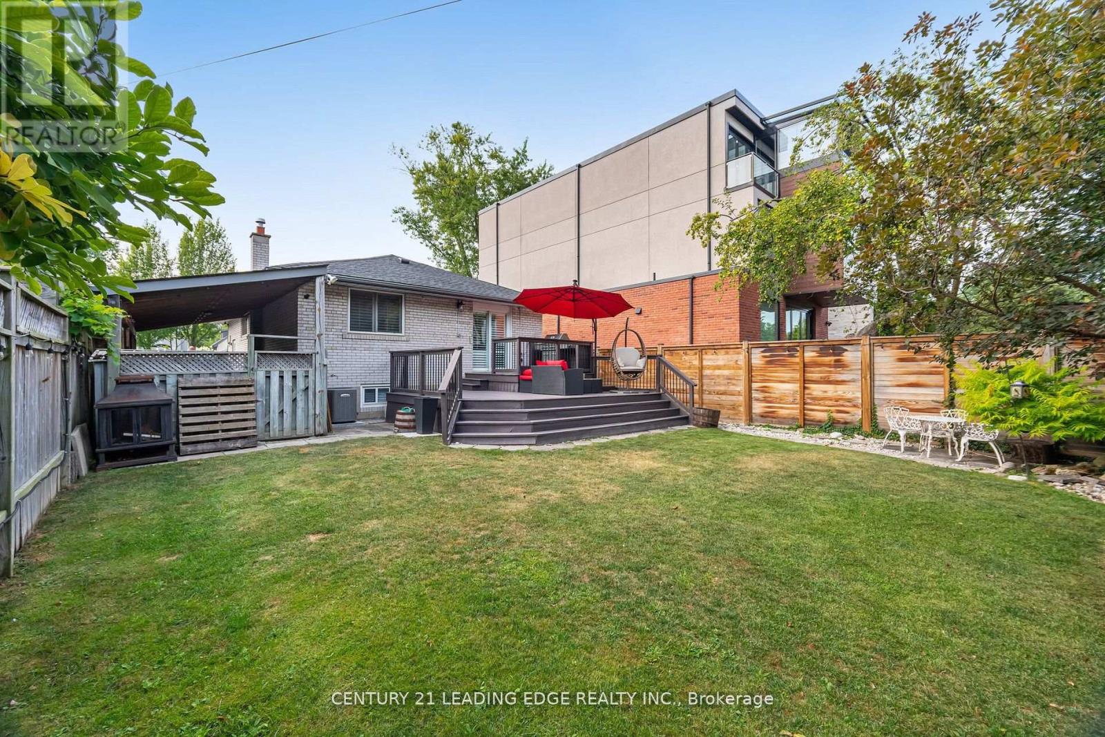 586 Curzon Avenue, Mississauga, Ontario  L5G 1P9 - Photo 38 - W13074714