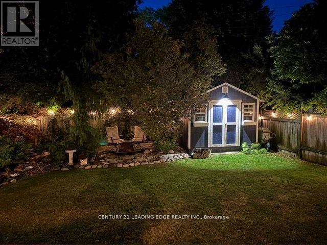 586 Curzon Avenue, Mississauga, Ontario  L5G 1P9 - Photo 42 - W13074714