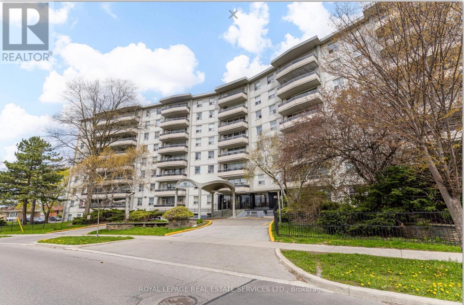 914 - 80 GRANDRAVINE DRIVE, Toronto, Ontario