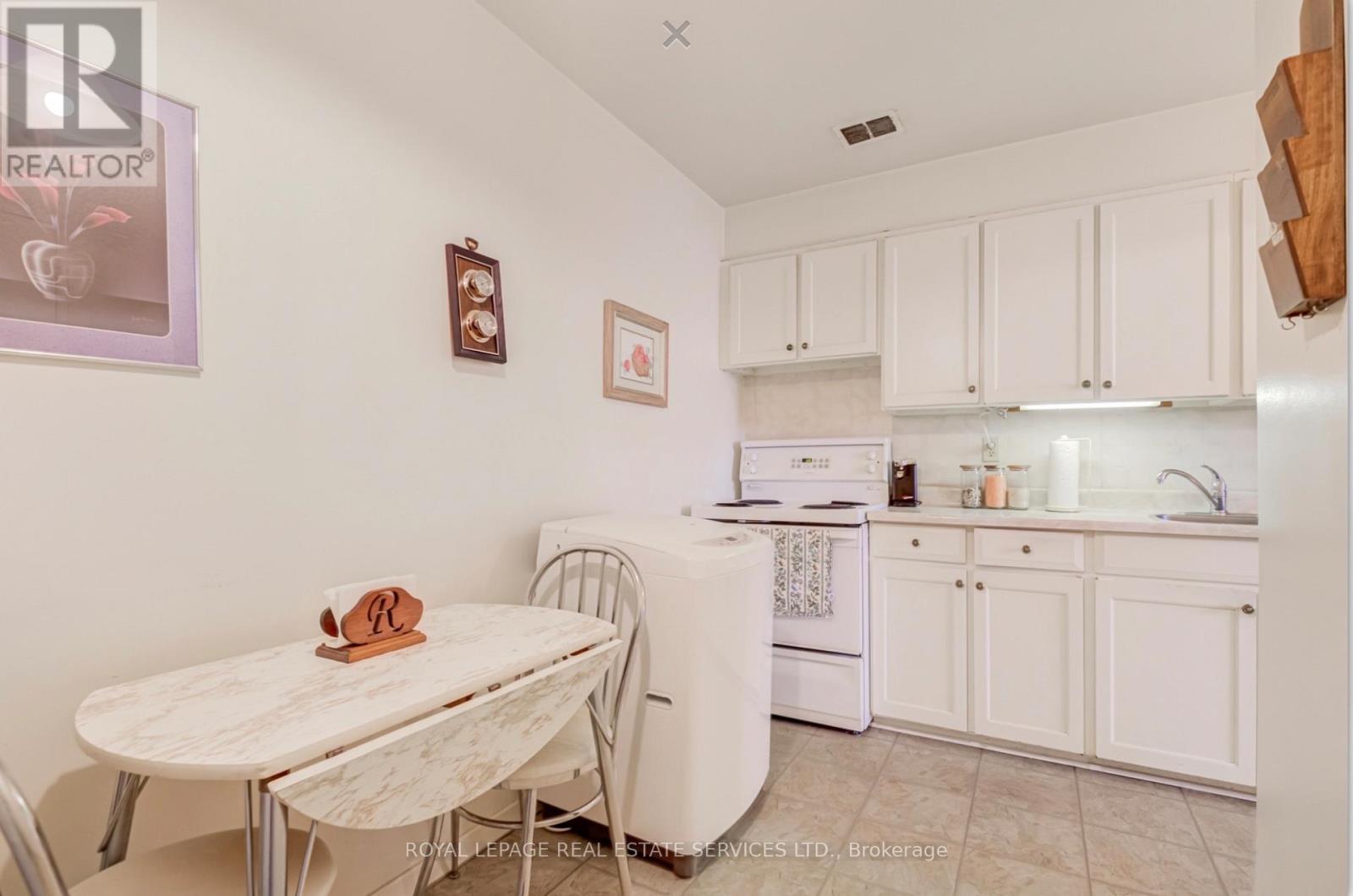 914 - 80 Grandravine Drive, Toronto, Ontario  M3J 1B2 - Photo 16 - W13074718