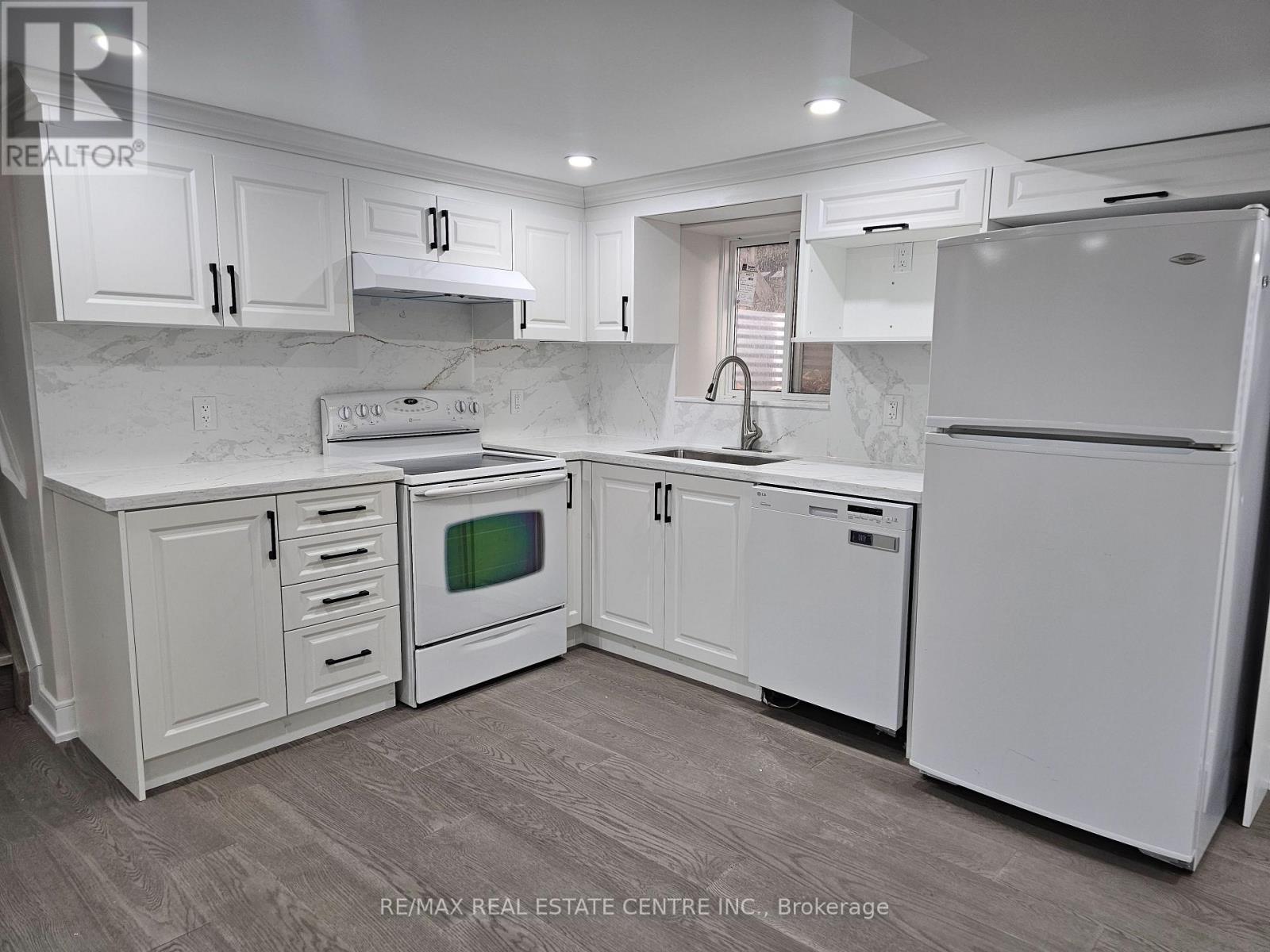 LOWER - 145 MOUNTAINVIEW ROAD S, Halton Hills, Ontario