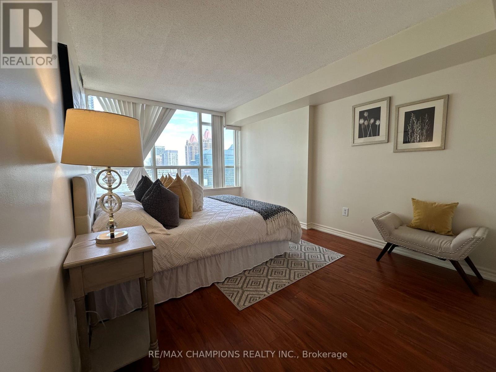 1204 - 400 Webb Drive, Mississauga, Ontario  L5B 3Z7 - Photo 15 - W13074730