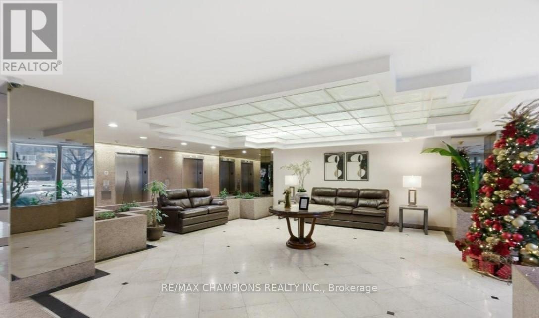 1204 - 400 Webb Drive, Mississauga, Ontario  L5B 3Z7 - Photo 2 - W13074730