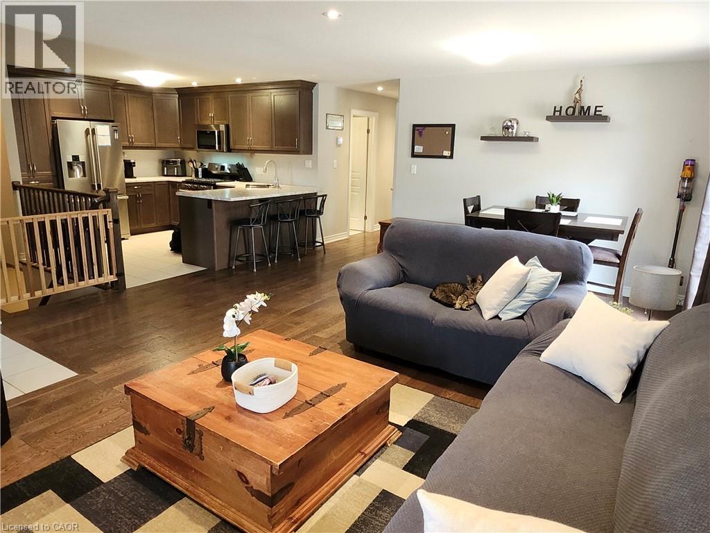112 Anastasia Boulevard, Smithville, Ontario  L0R 2A0 - Photo 6 - 40822370