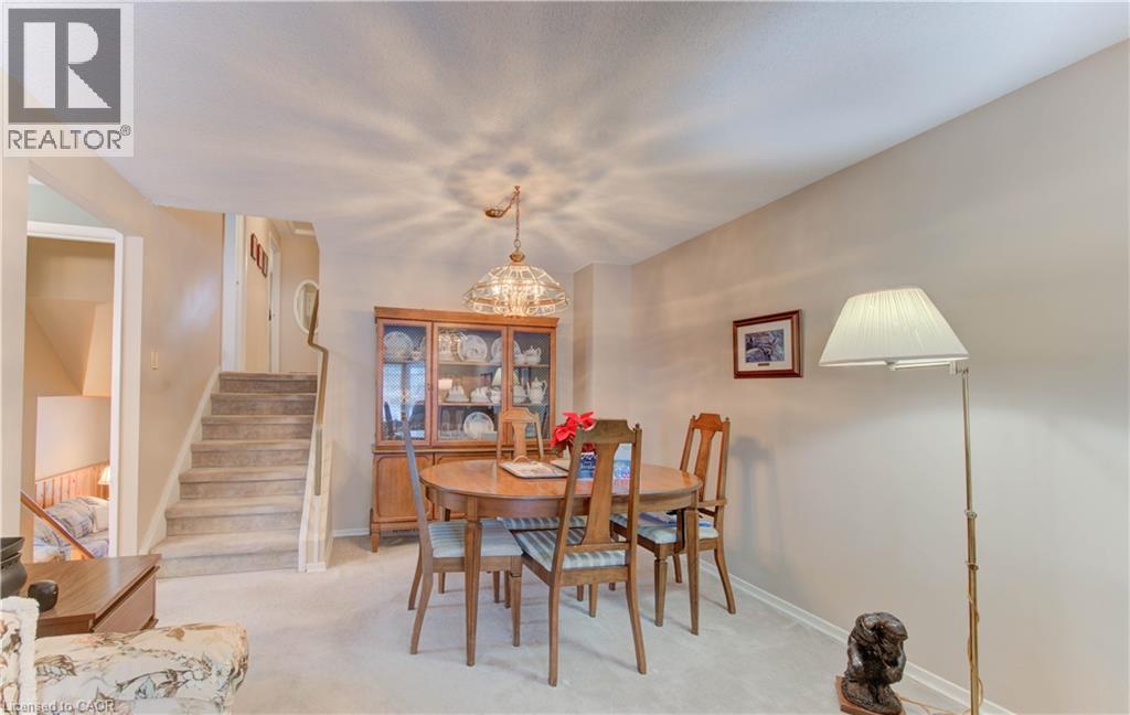 33 Manor Drive, Kitchener, Ontario  N2A 2T9 - Photo 8 - 40826474