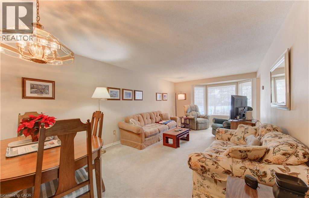 33 Manor Drive, Kitchener, Ontario  N2A 2T9 - Photo 7 - 40826474
