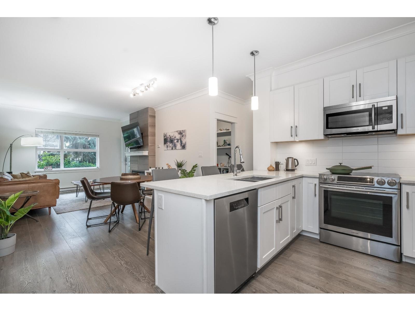114 5020 221a Street, Langley, British Columbia  V2Y 0V5 - Photo 2 - R3115442