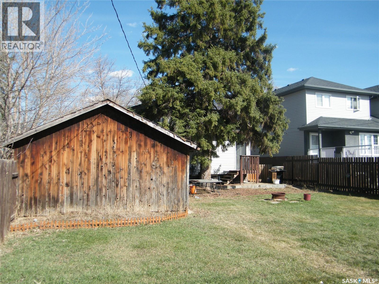 517 L Avenue N, Saskatoon, Saskatchewan  S7L 2P8 - Photo 5 - SK034552
