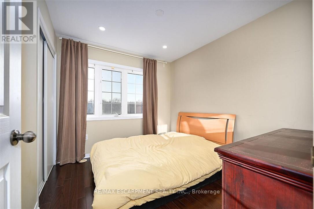 35 - 7 Sirente Drive, Hamilton, Ontario  L9A 0B4 - Photo 18 - X13074678