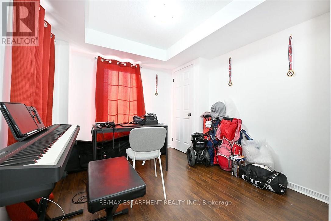 35 - 7 Sirente Drive, Hamilton, Ontario  L9A 0B4 - Photo 23 - X13074678