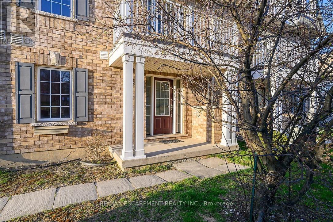 35 - 7 Sirente Drive, Hamilton, Ontario  L9A 0B4 - Photo 4 - X13074678