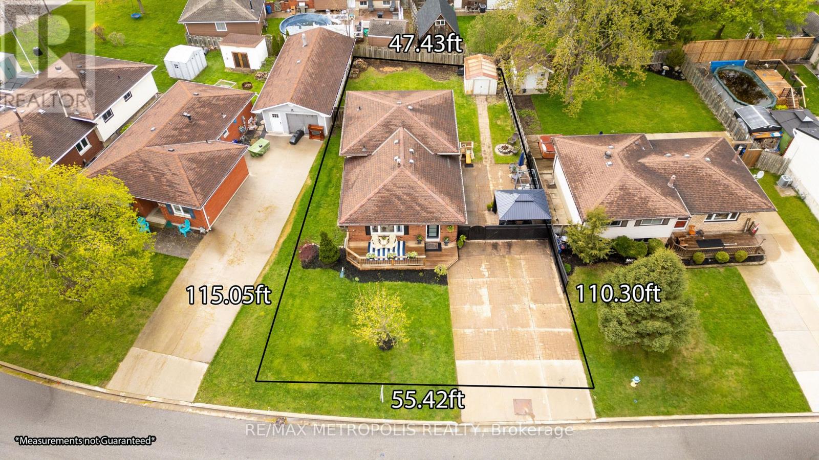 485 Bentinck Drive, St. Clair, Ontario  N0N 1G0 - Photo 2 - X13074682